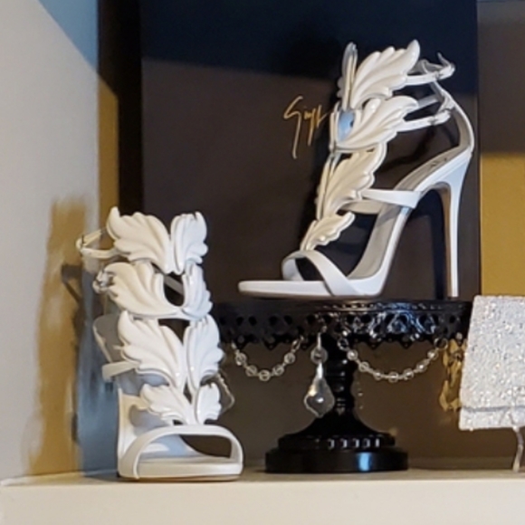 Giuseppe Winged Heels/Sandals - Picture 1 of 4